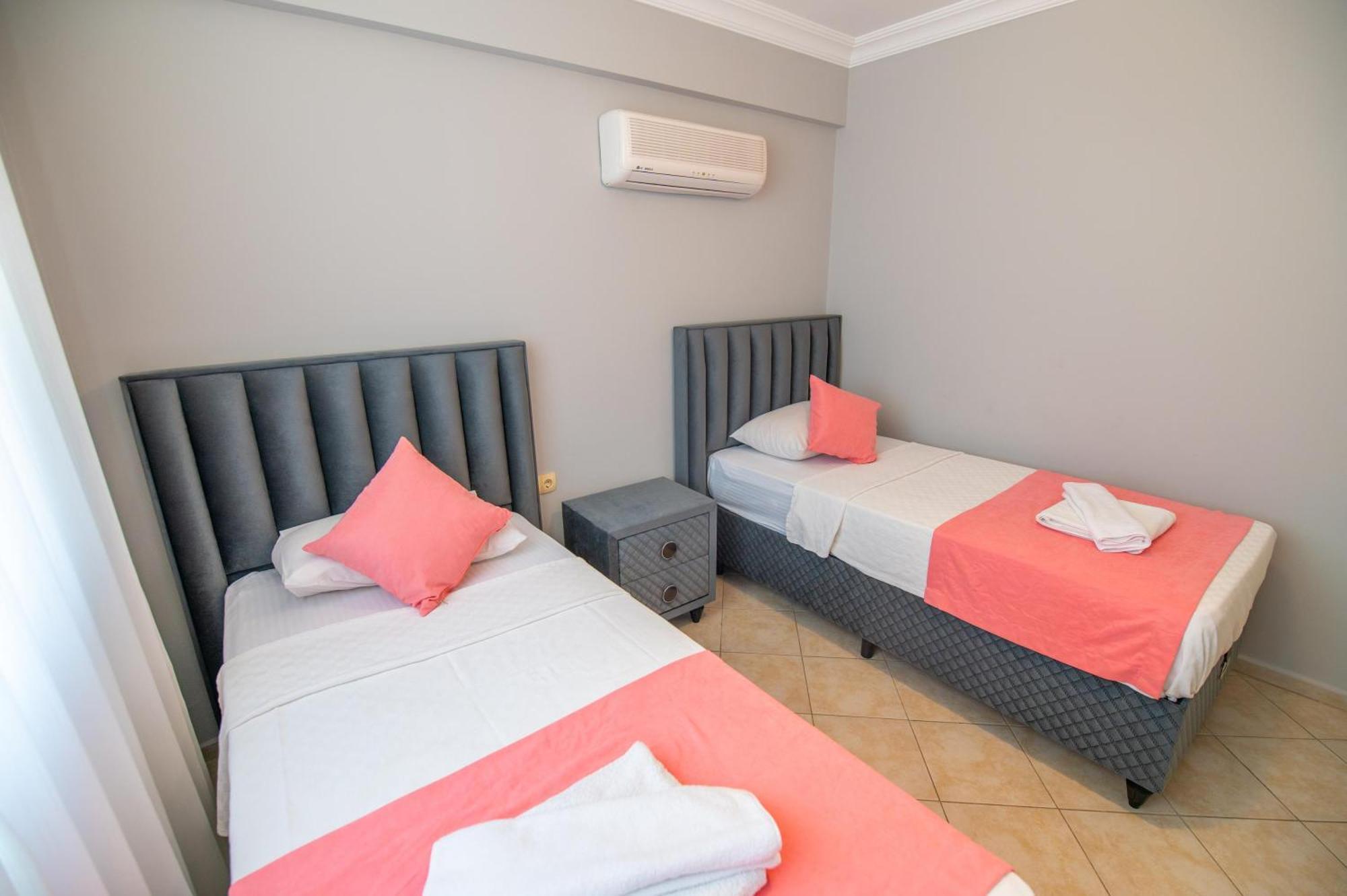 ซันเซ็ท บีช วิลลา แอนด์ อพาร์ตเมนท์ Aparthotel เฟทิเย ภายนอก รูปภาพ