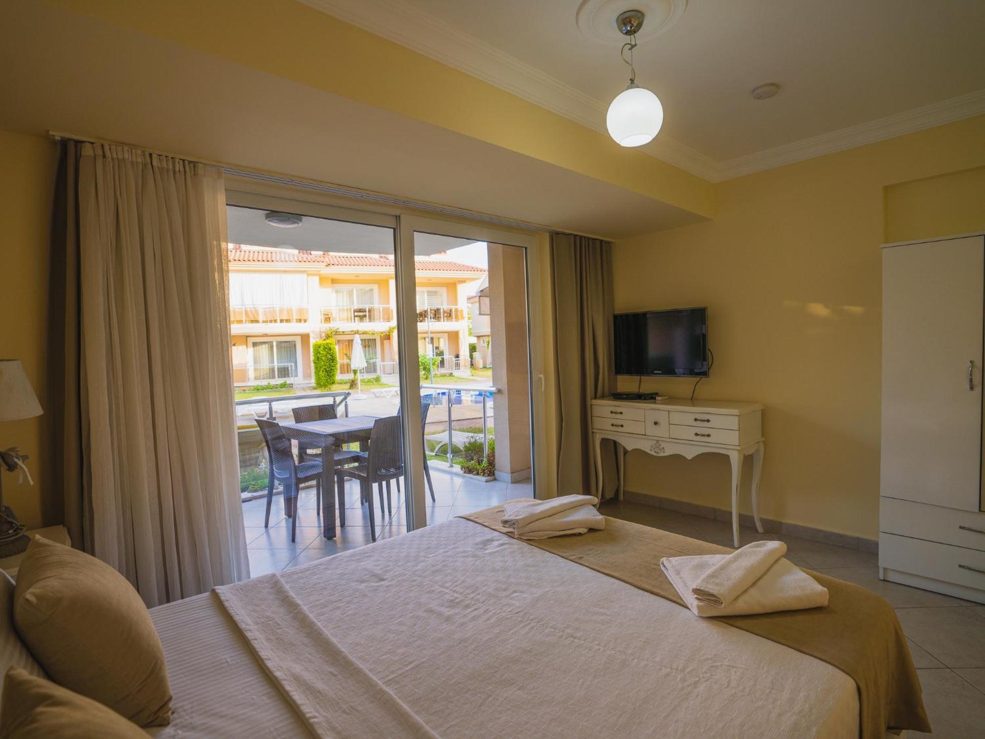 ซันเซ็ท บีช วิลลา แอนด์ อพาร์ตเมนท์ Aparthotel เฟทิเย ภายนอก รูปภาพ